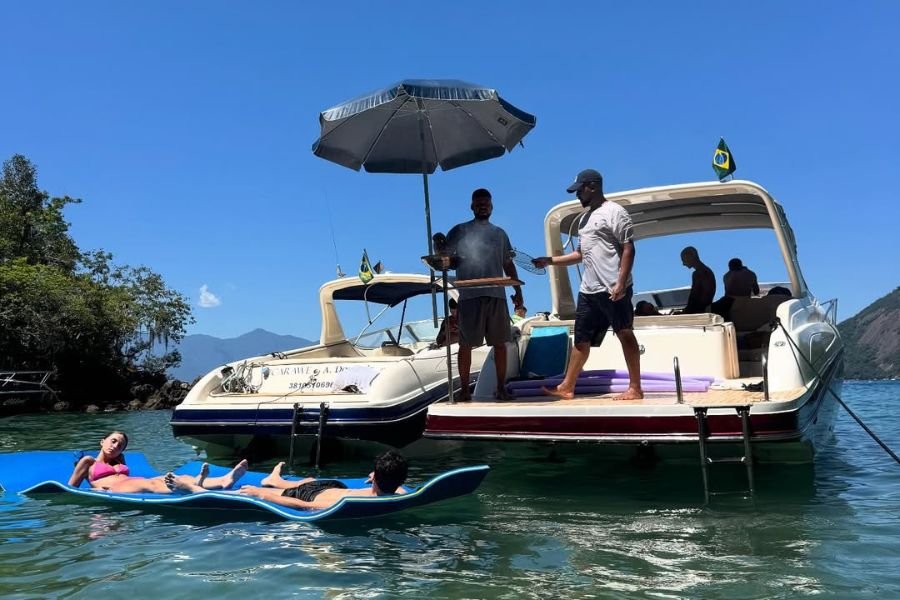 Carawe Passeios Náuticos – Aluguel de Lancha em Angra dos Reis e Ilha Grande