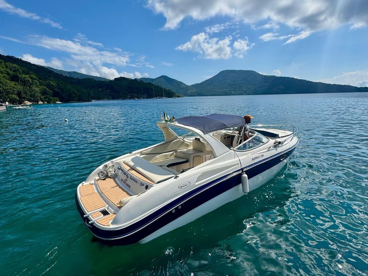 Lancha 29 pés - Carawe Passeios