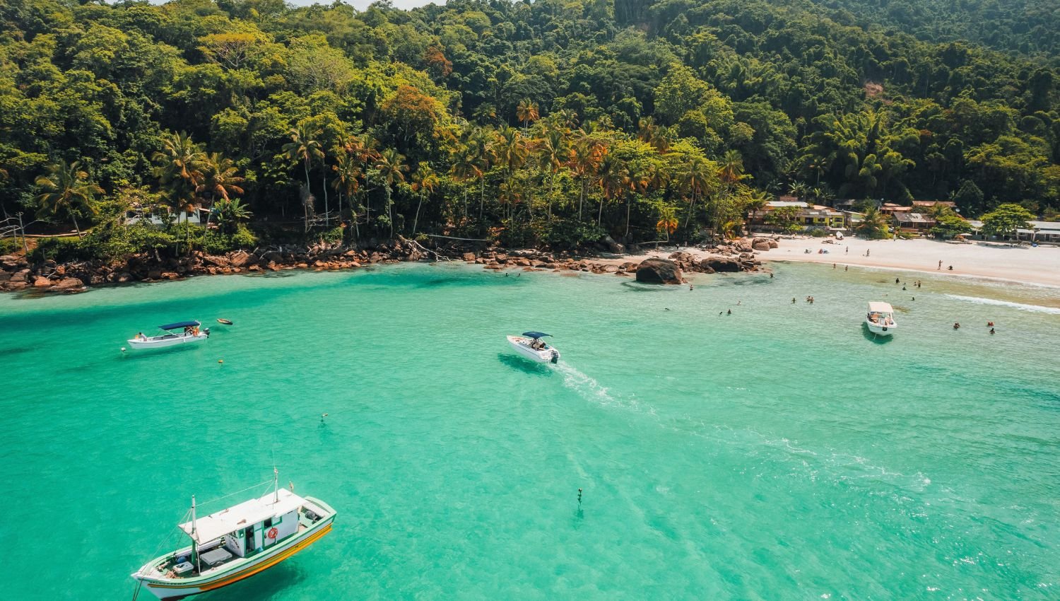Roteiro ilha grande - Carawe Passeios